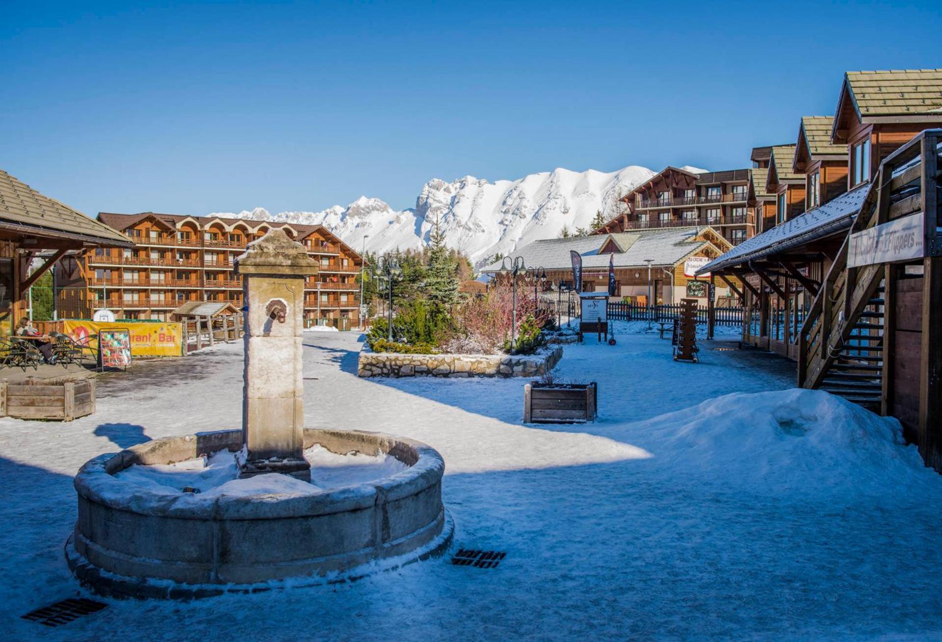 Appartamento Eden Des Cimes, La Joue Du Loup Esterno foto